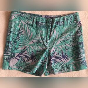 Ann Taylor Factory Signature Palm Print Shorts Size 0 NWT 5" Inseam Tropical